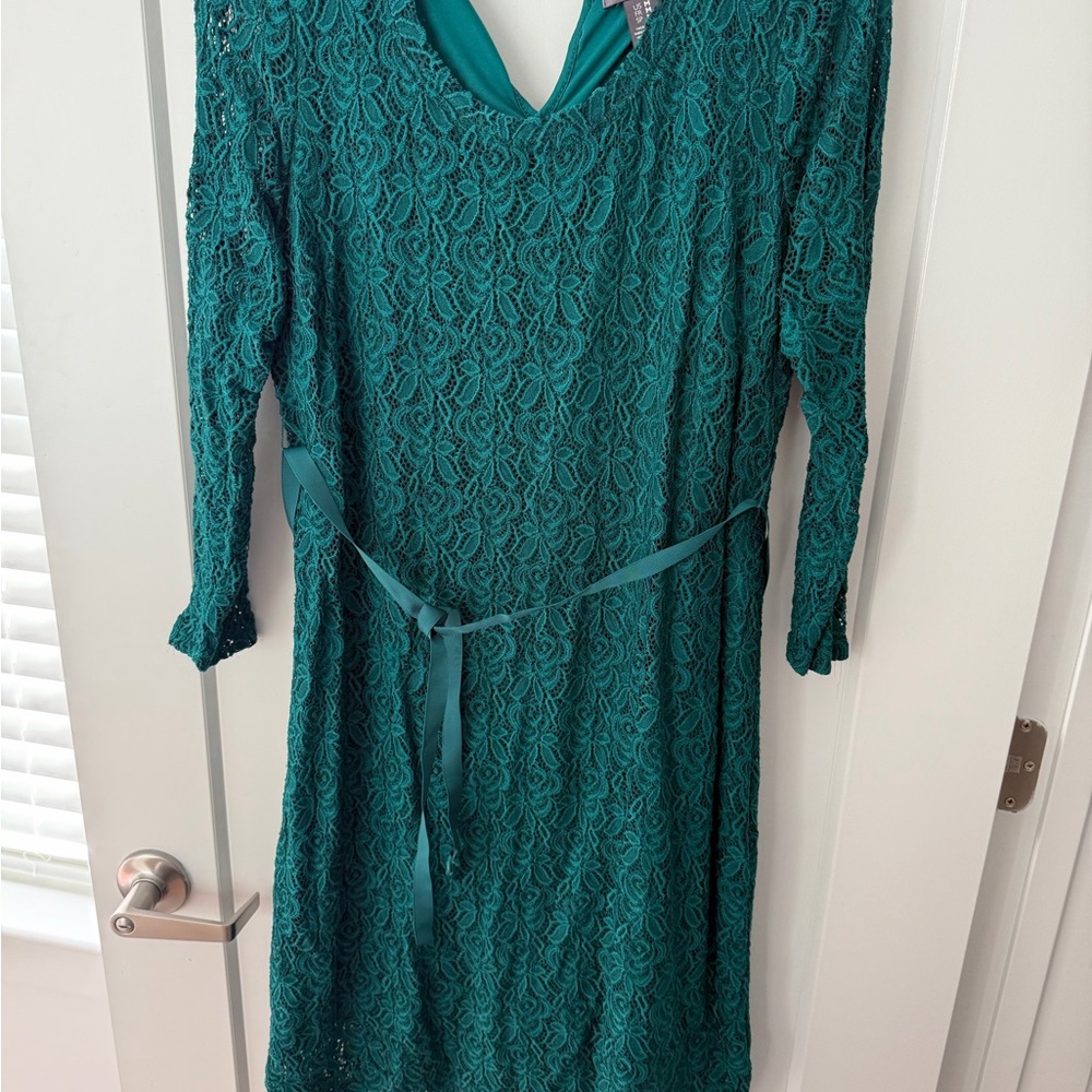 Motherhood Green Long Sleeve Maternity Lace Dress